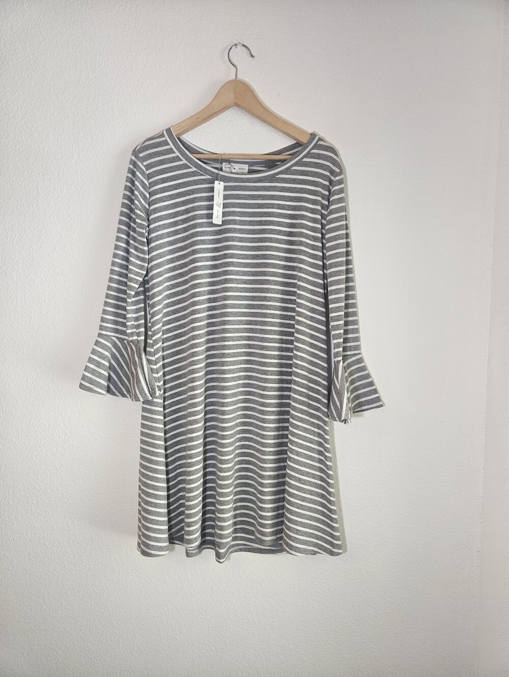 Women's Gray & White Striped Knit Knee Length Dress with Bell Sleeves